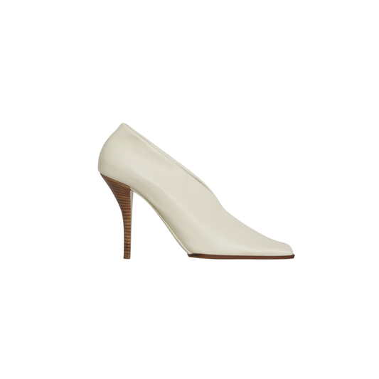 Alaïa Soft Square Pumps in Leather