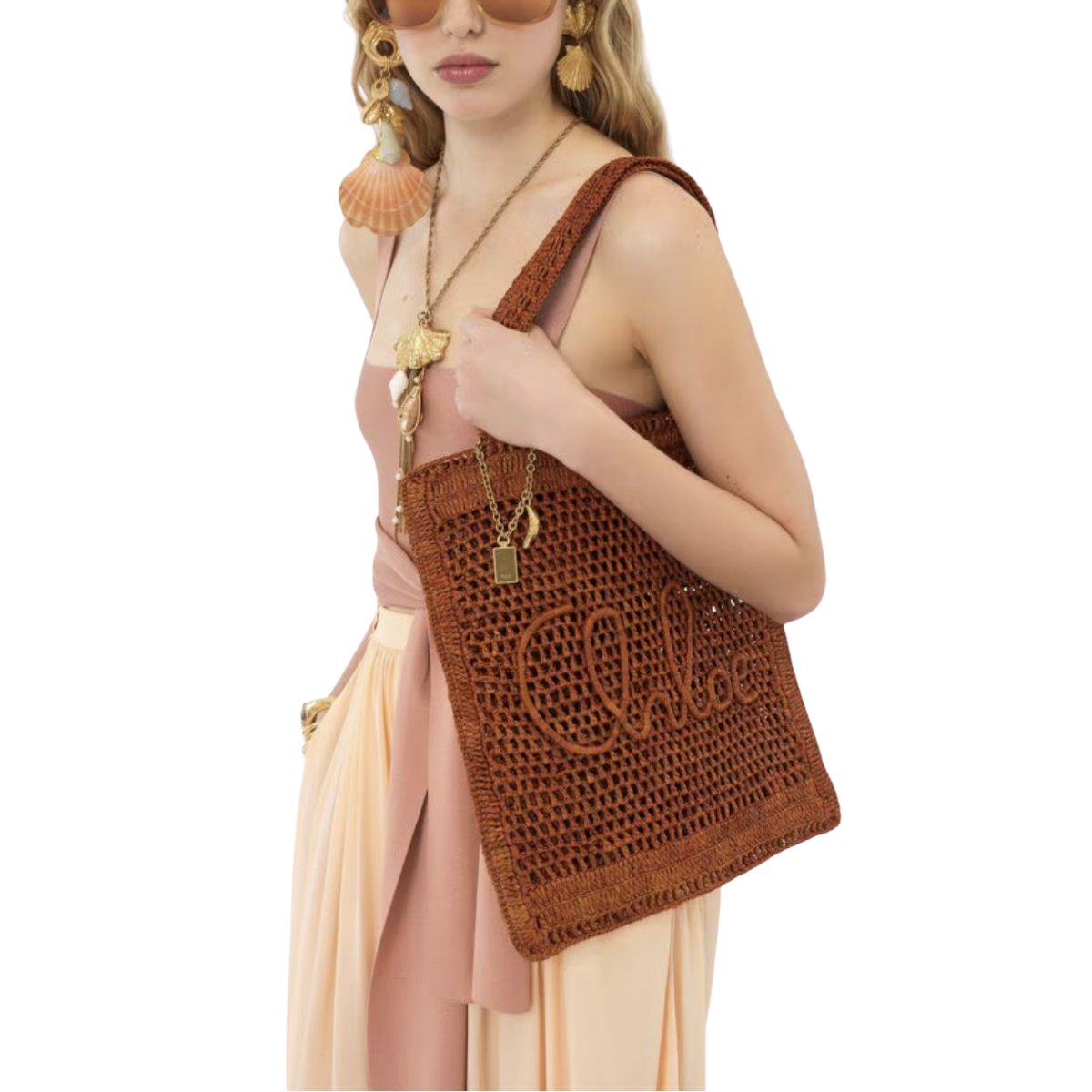 Chloe Summer Banana Tote Bag in Raffia