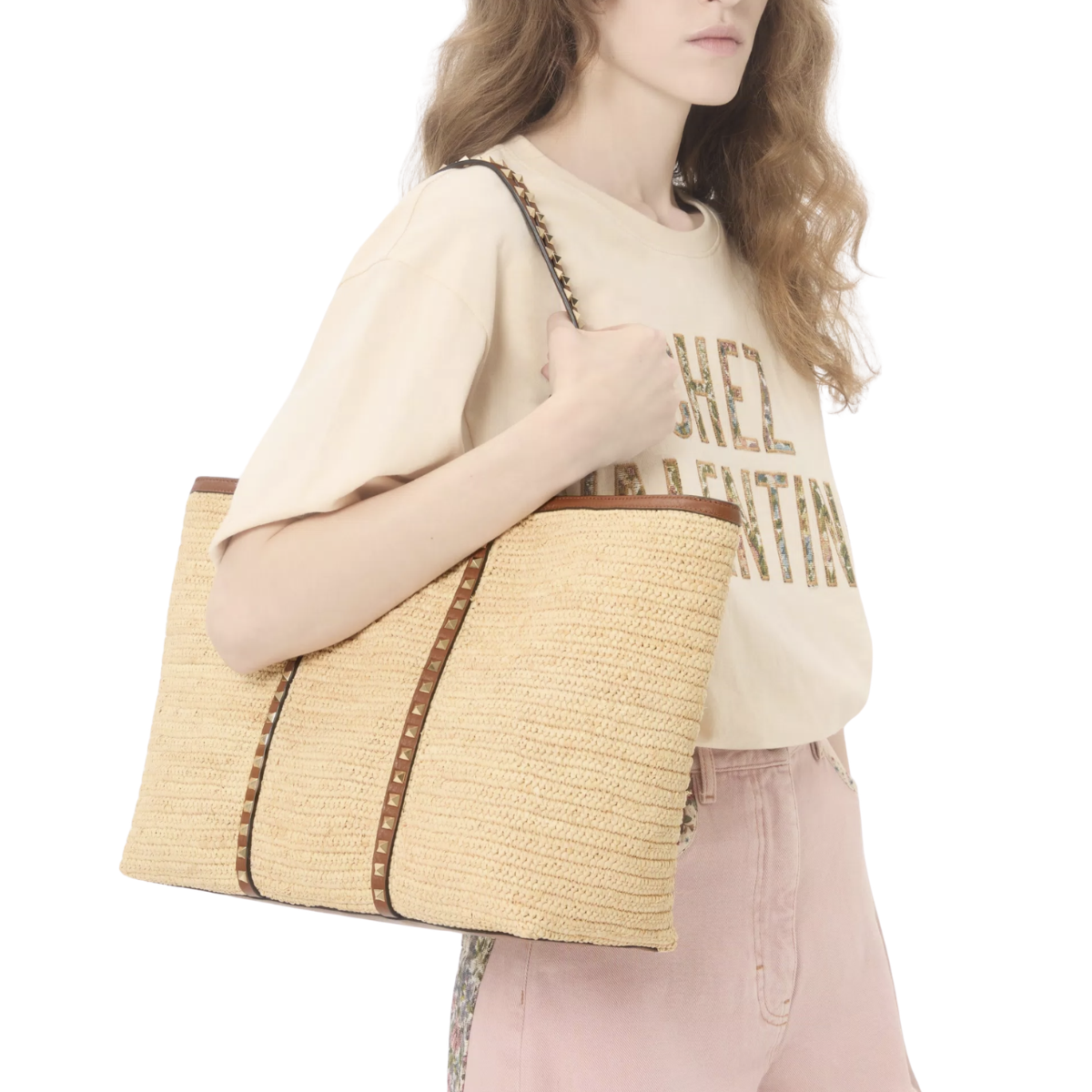 Valentino Garavani Rockstud shopping bag in raffia