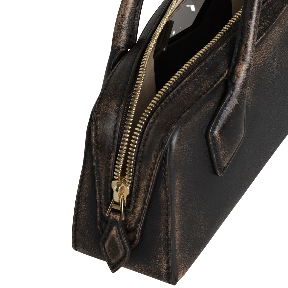 ALAÏA Le Teckel Clutch in Aged Leather